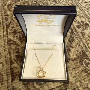 Gold Necklace & Pendant